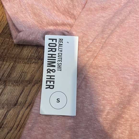 NWT Hubs & Hers Woman’s Wife of the Party Tee Size S - Picture 5 of 5